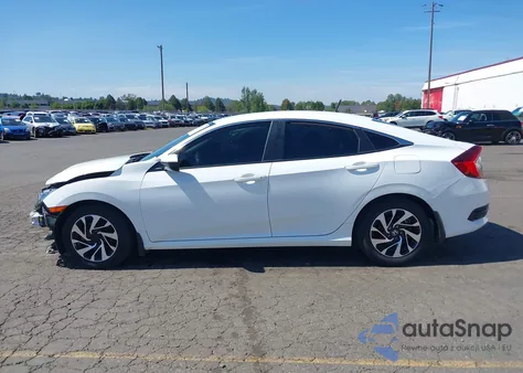 2018 Honda Civic Lx z USA, uszkodzony, nr VIN 2HGFC2F5XJH586737